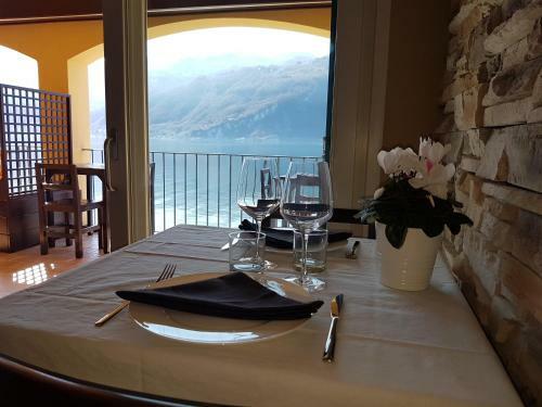 Hostal Foresteria Lombarda La Spiaggia