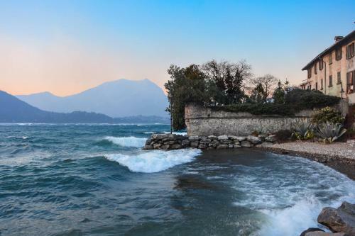Apartamento Lierna Castle