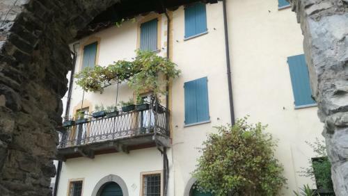 Apartamento Lierna Castle