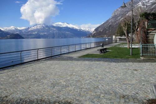 La Casa A Chiocciola Between Lake And Mountains