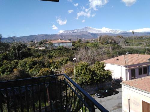 Apartamento Cozy Home With Etna View And Beach Nearby