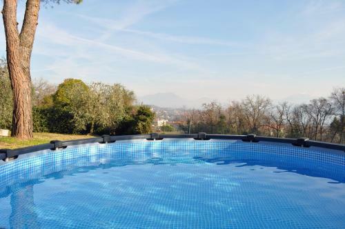 Villa Mira