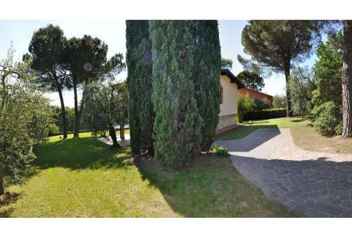Villa Mira