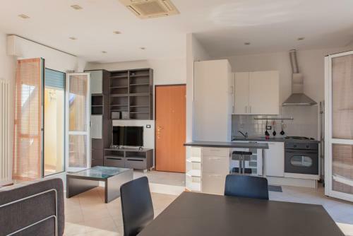 Apartamento Attico Porto Di Loano