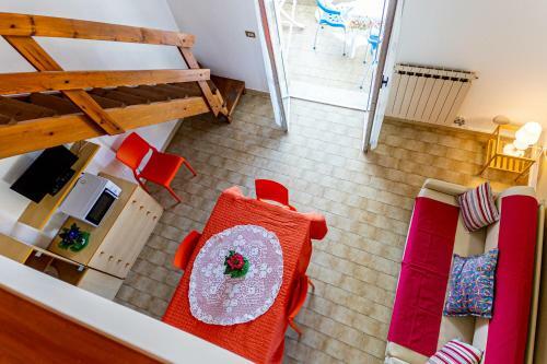 Loano Apartment Pool & Garden