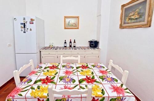 Hostal Borgo 98 Guest House