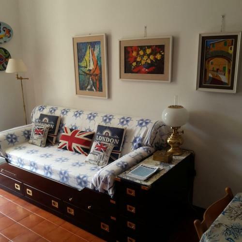 Elegant And Sea View Excelsior Apartment