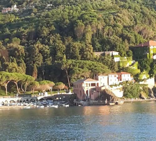 Elegant And Sea View Excelsior Apartment