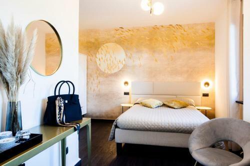 Hostal Bellevue - Rooms & Suites