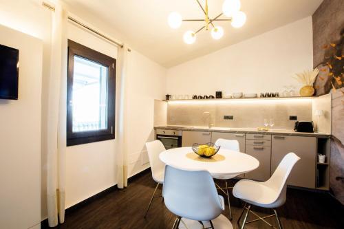 Hostal Bellevue - Rooms & Suites