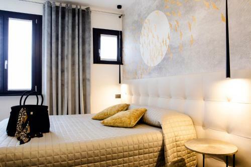 Hostal Bellevue - Rooms & Suites