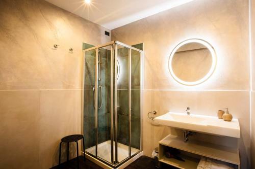 Hostal Bellevue - Rooms & Suites