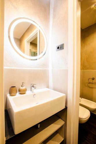Hostal Bellevue - Rooms & Suites