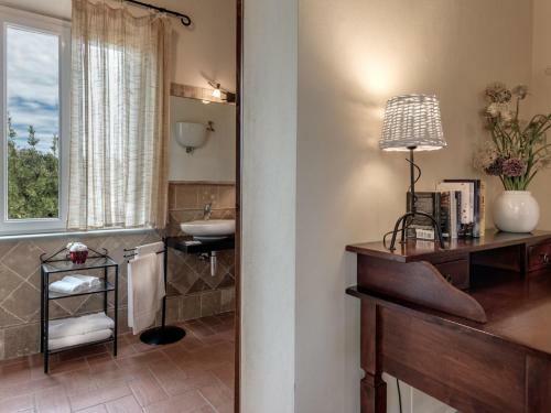 Lovely Villa In Lucignano With A Private Pool