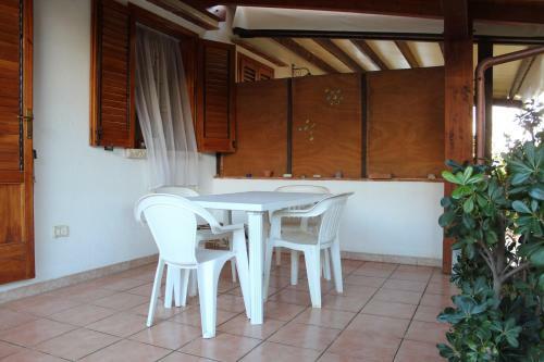 Villetta Con Giardino A Macari
