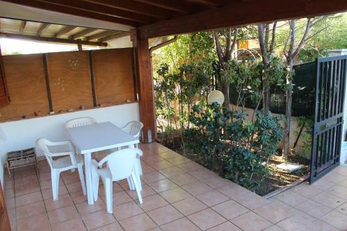 Villetta Con Giardino A Macari