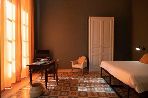 Hostal Palazzo Garzia - Dimora Storica