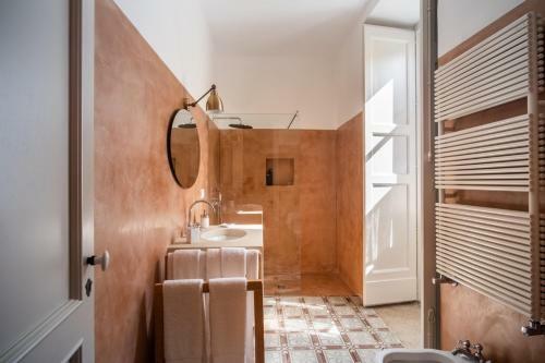 Hostal Palazzo Garzia - Dimora Storica