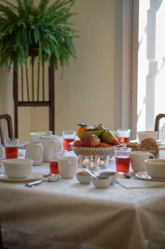 Hostal Palazzo Garzia - Dimora Storica