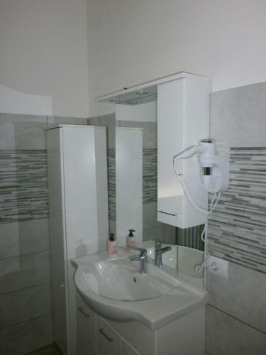 Hostal Il Leprotto - Room & Breakfast