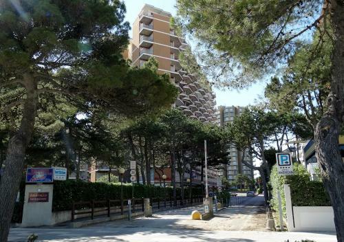 Apartamento Nuovo Fronte Spiaggia, Terrazza Sul Mare E Piscina