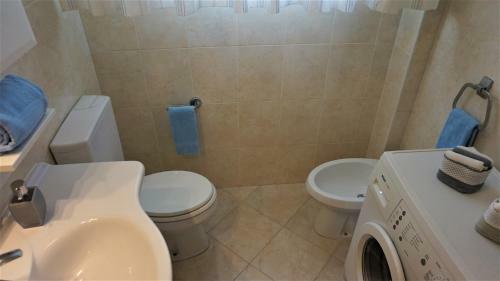 Apartamento Spacious Flat On The 2nd Floor Located 300 Metres From The Beach