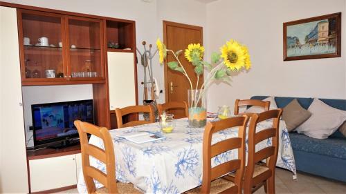 Apartamento Spacious Flat On The 2nd Floor Located 300 Metres From The Beach