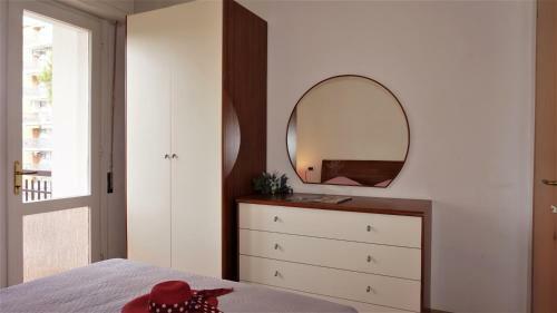Apartamento Spacious Flat On The 2nd Floor Located 300 Metres From The Beach