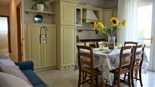 Apartamento Spacious Flat On The 2nd Floor Located 300 Metres From The Beach