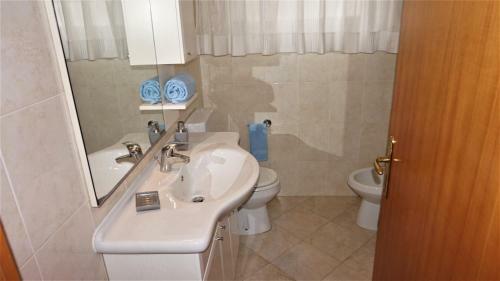 Apartamento Spacious Flat On The 2nd Floor Located 300 Metres From The Beach
