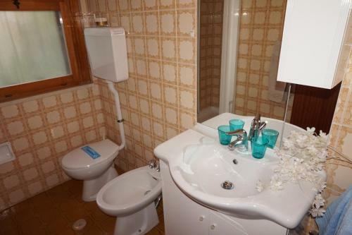 Lovely Semi-detached Villa With Private Garden