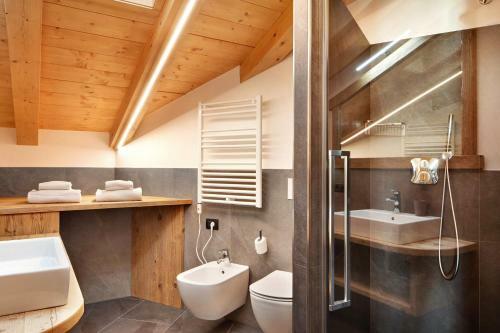 Apartamento Rasia Residence Relax App 5