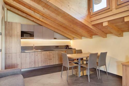 Apartamento Rasia Residence Relax App 5
