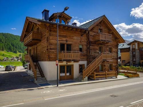 Apartamento Rasia Residence Relax App 6