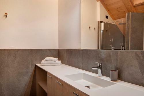 Apartamento Rasia Residence Relax App 6