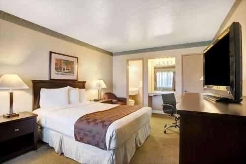 Hotel Travelodge Everett City Center