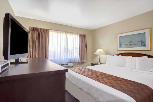 Hotel Travelodge Everett City Center