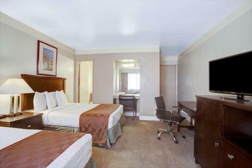 Hotel Travelodge Everett City Center
