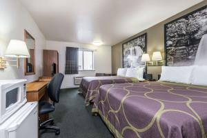Hotel Missoula Super 8 Reserve Street
