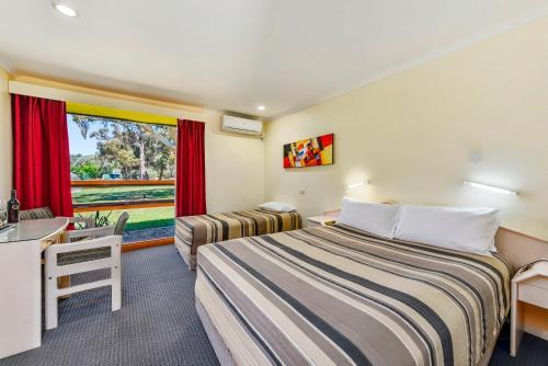 Motel Sundowner William Macintosh Naracoorte