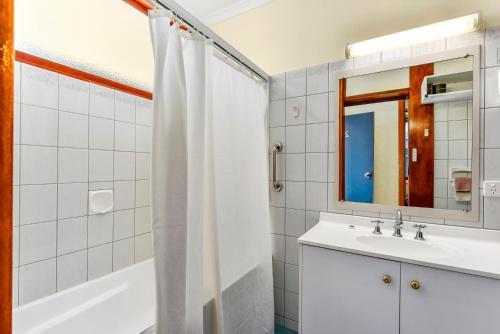 Motel Sundowner William Macintosh Naracoorte