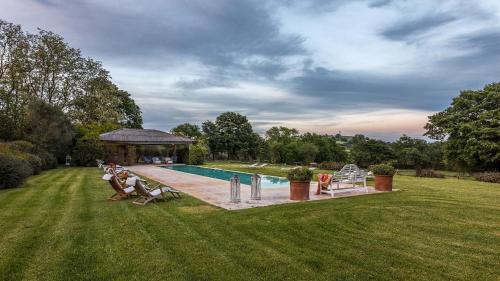 Villa Quercia Felice 17