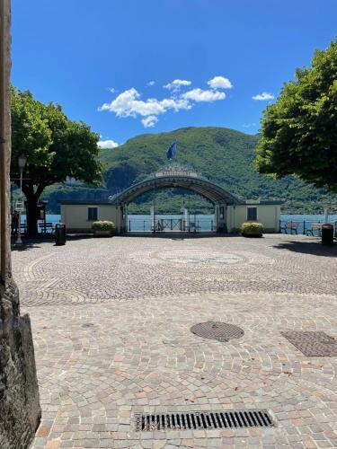 Apartamento La Casa Nei Vicoli: In Centro A Due Passi Dal Lago