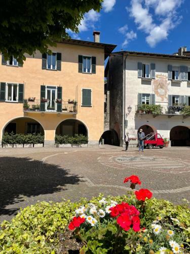 Apartamento La Casa Nei Vicoli: In Centro A Due Passi Dal Lago