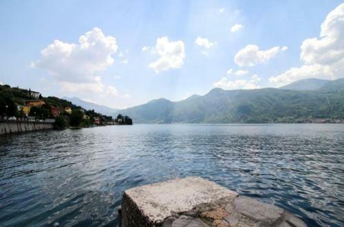 Ca Rossa On The Lake