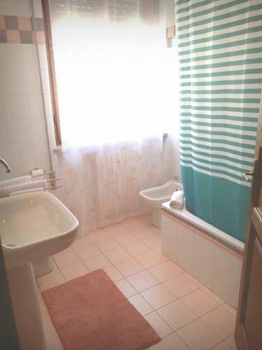 Hostal Home Sweet Home Affittacamere - Lucca
