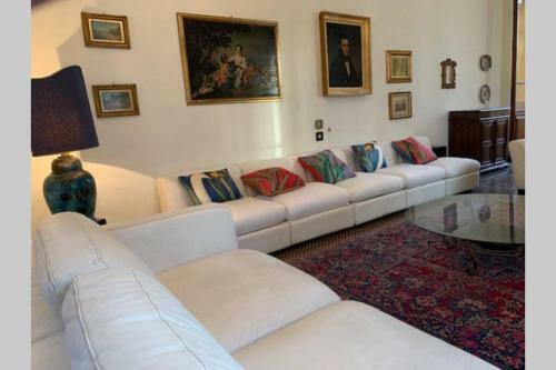 Villa Maria Luisa . Splendida Villa Liberty