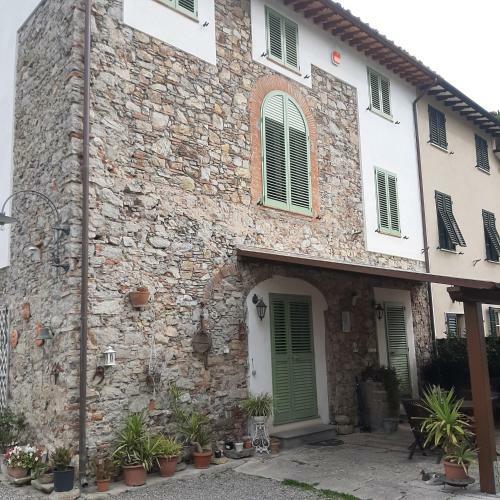 Il Carrozzone Apartments