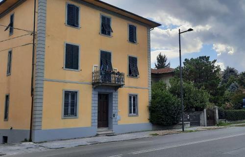 Hostal Finestra Sul Borgo