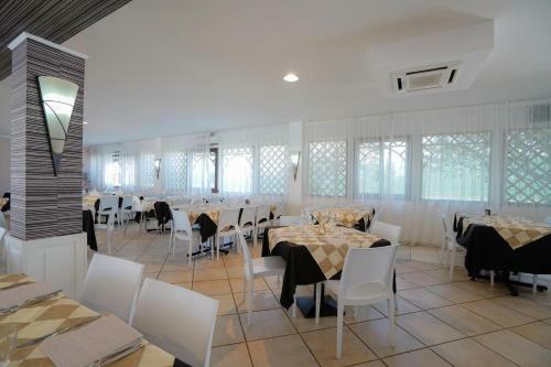 Hotel Futura Club Emmanuele
